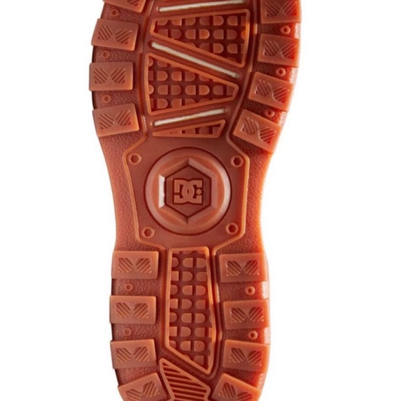 Men’s waterproof woodland boots size 9 - Picture 3 of 7